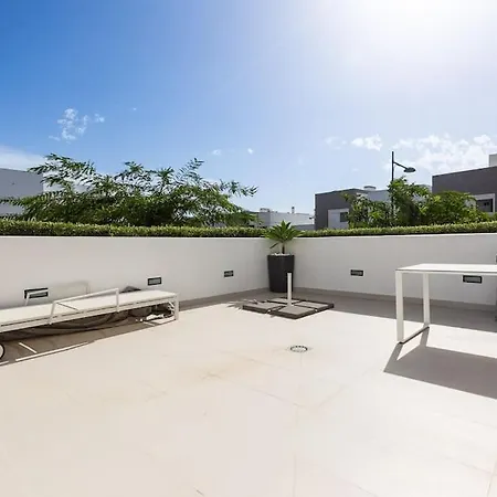Spacious Flat With Jacuzzi In Mirador Del Sol *