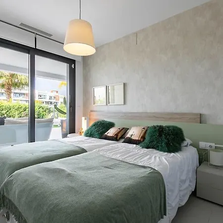 Spacious Flat With Jacuzzi In Mirador Del Sol Διαμέρισμα *