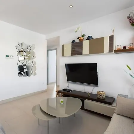 Spacious Flat With Jacuzzi In Mirador Del Sol Διαμέρισμα *