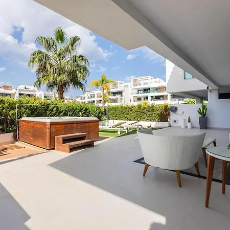 Διαμέρισμα Spacious Flat With Jacuzzi In Mirador Del Sol *
