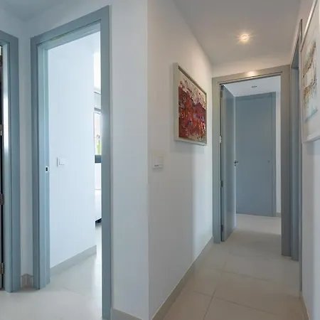 Διαμέρισμα Spacious Flat With Jacuzzi In Mirador Del Sol *